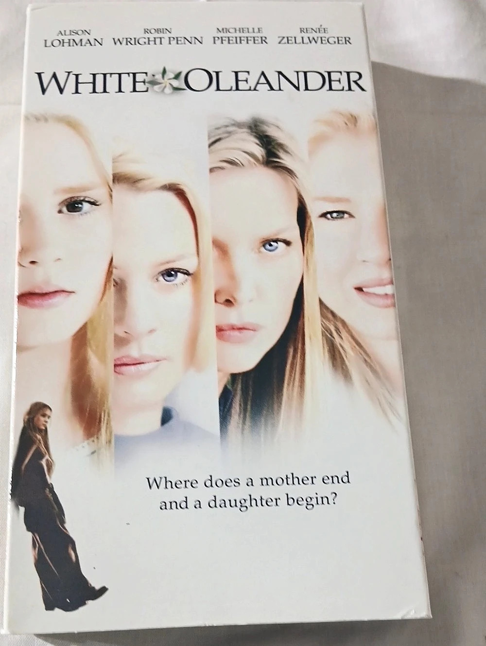 Warner Bros. White Oleander. VHS Movie Tape